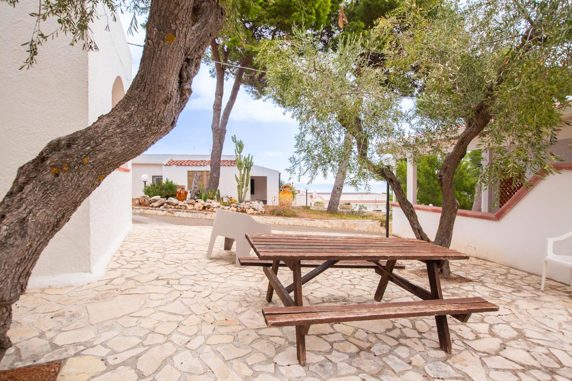 Centro Vacanze Piccolo Friuli Vieste Buitenkant foto