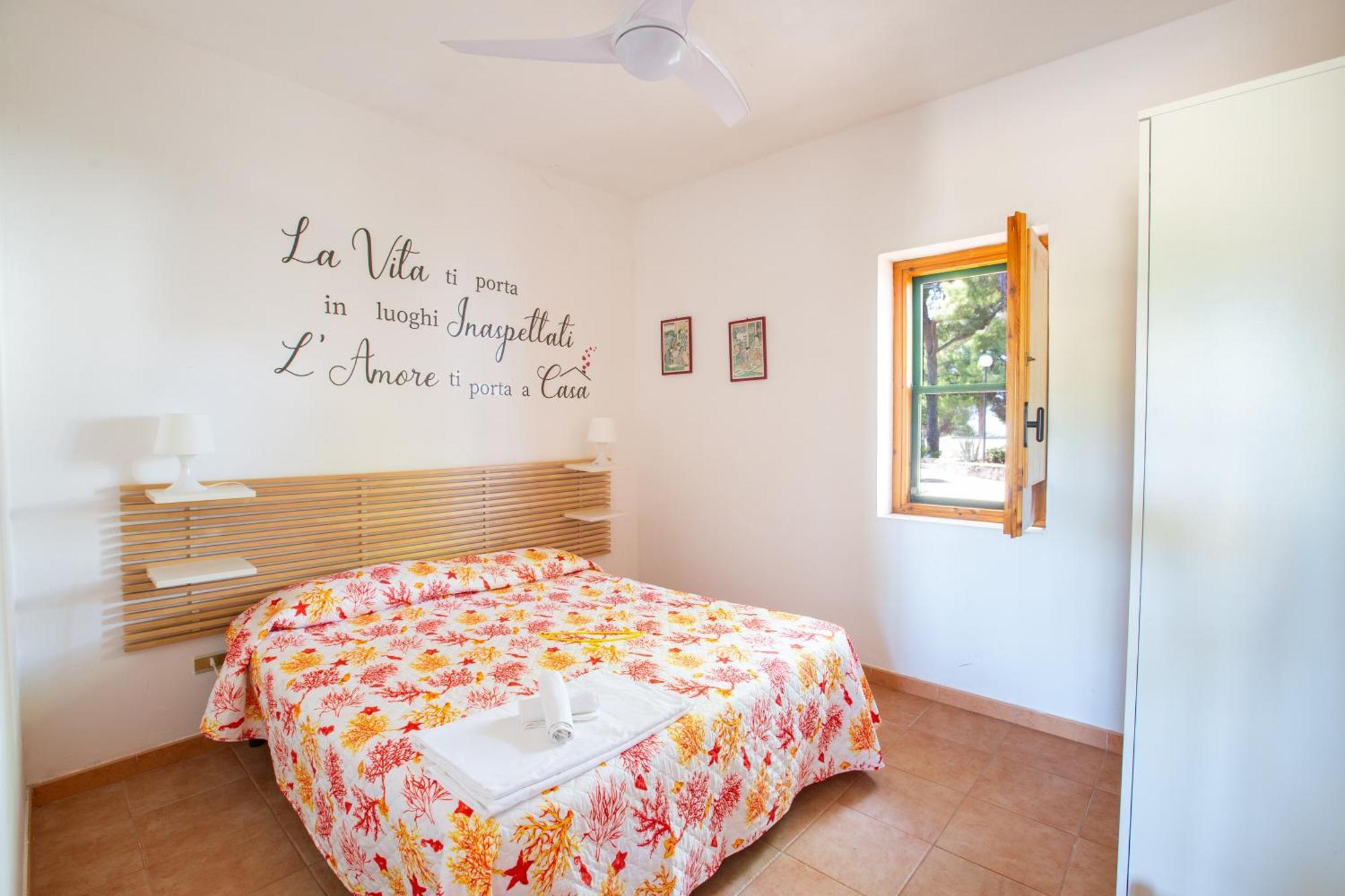 Centro Vacanze Piccolo Friuli Vieste Buitenkant foto