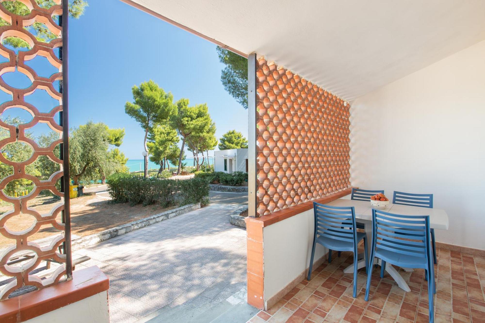 Centro Vacanze Piccolo Friuli Vieste Buitenkant foto